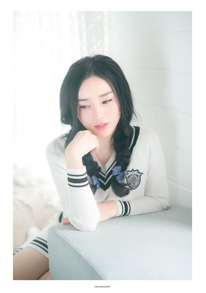 小婕子伦流澡到高潮h动漫